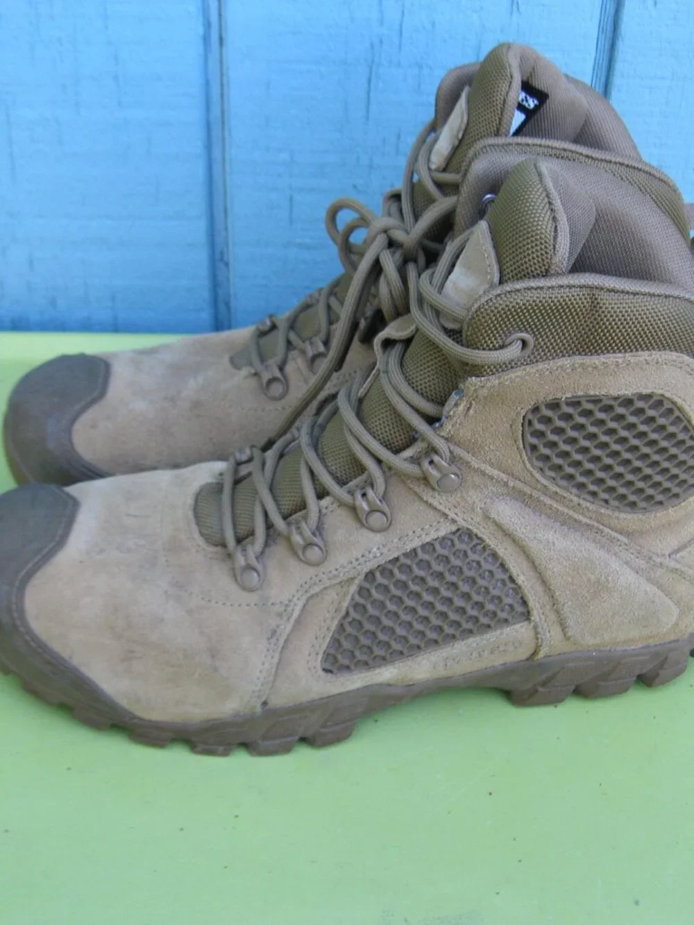 Men's Bates Boots Size 13